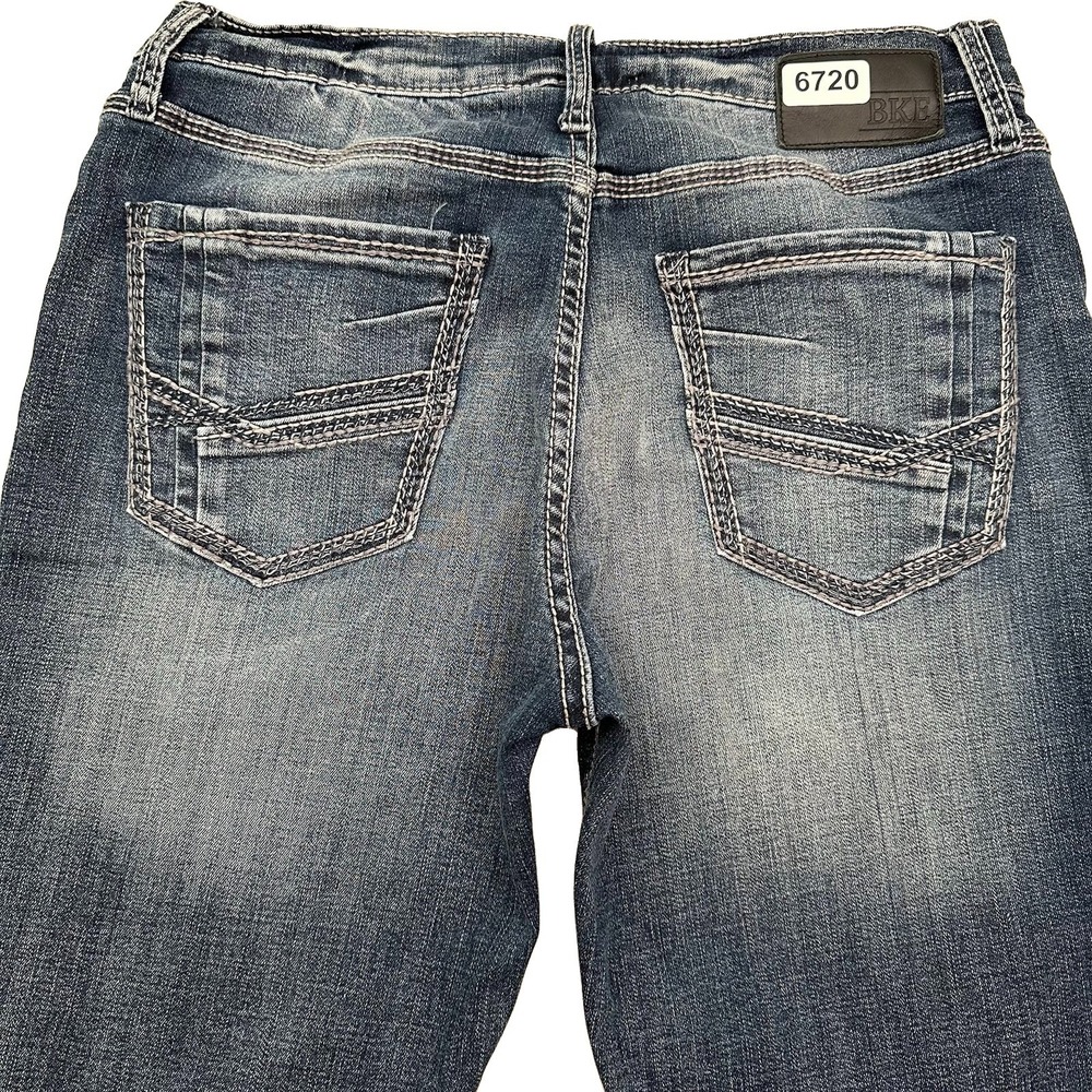BKE Jake Bootleg Jeans Men Fits 32x34 Blue Medium Wash Denim Stretch Embroidered